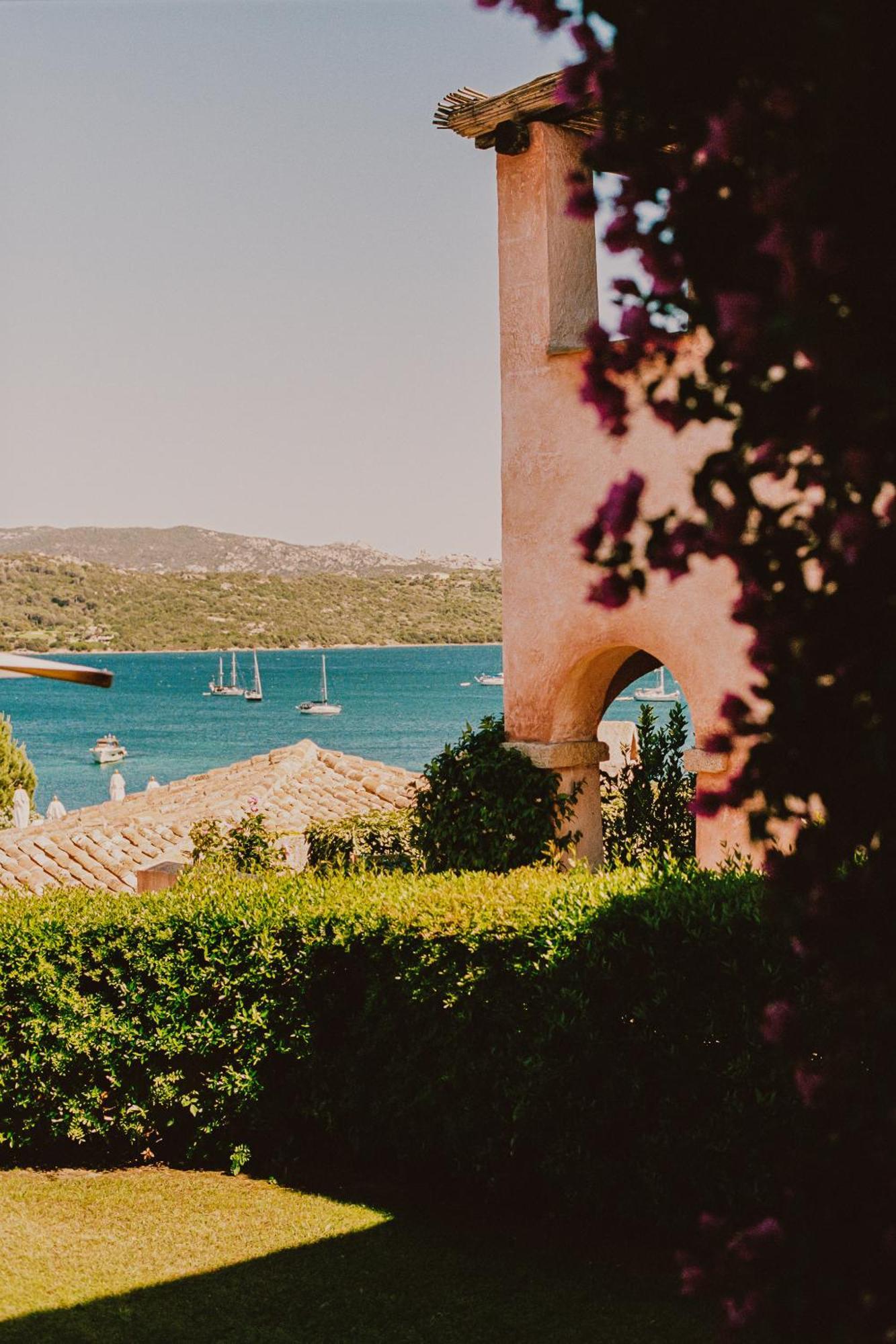 Aethos Sardinia Hotel Cannigione Kültér fotó